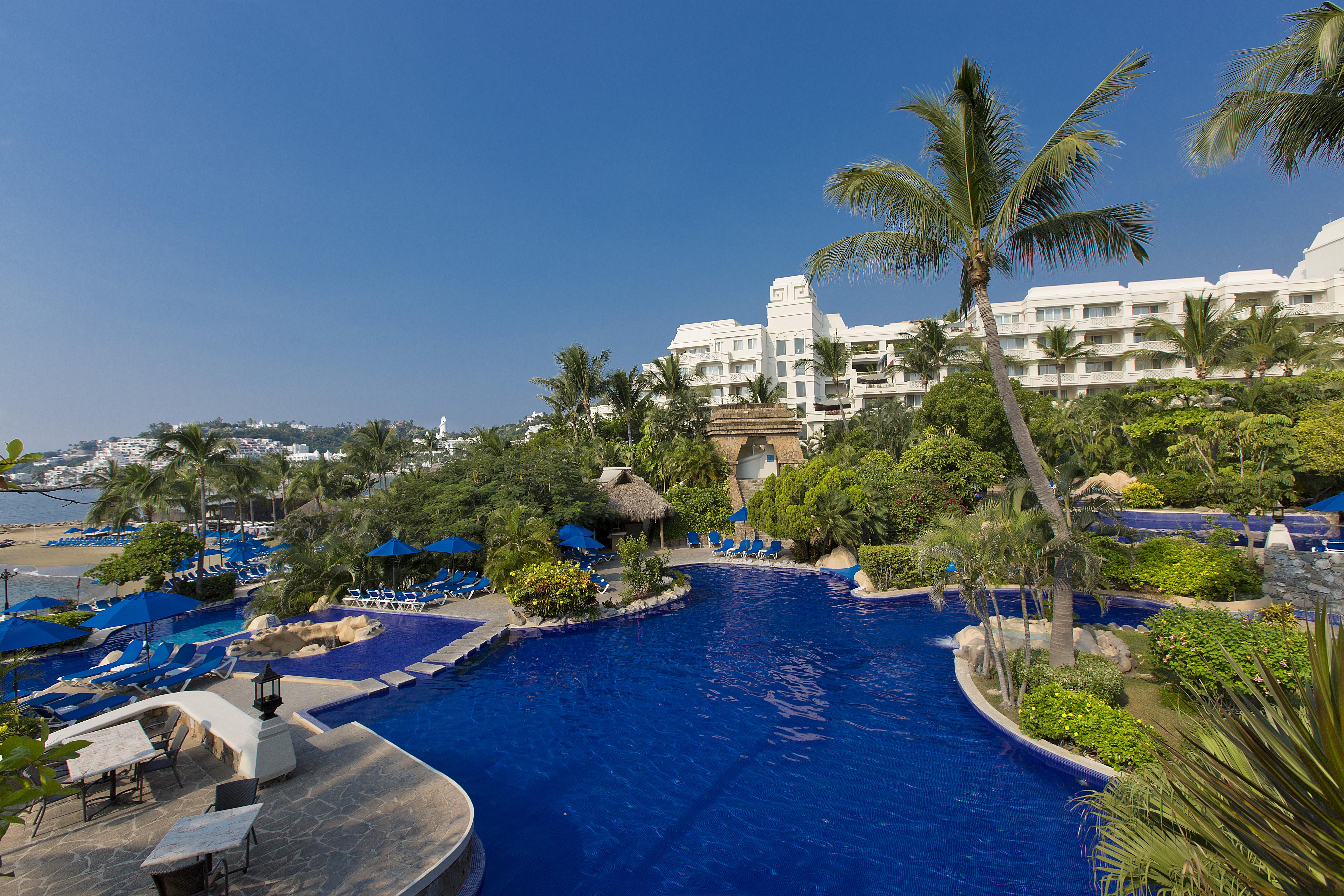 Hotel Barcelo Karmina Manzanillo Exteriér fotografie Hard Rock Hotel Vallarta