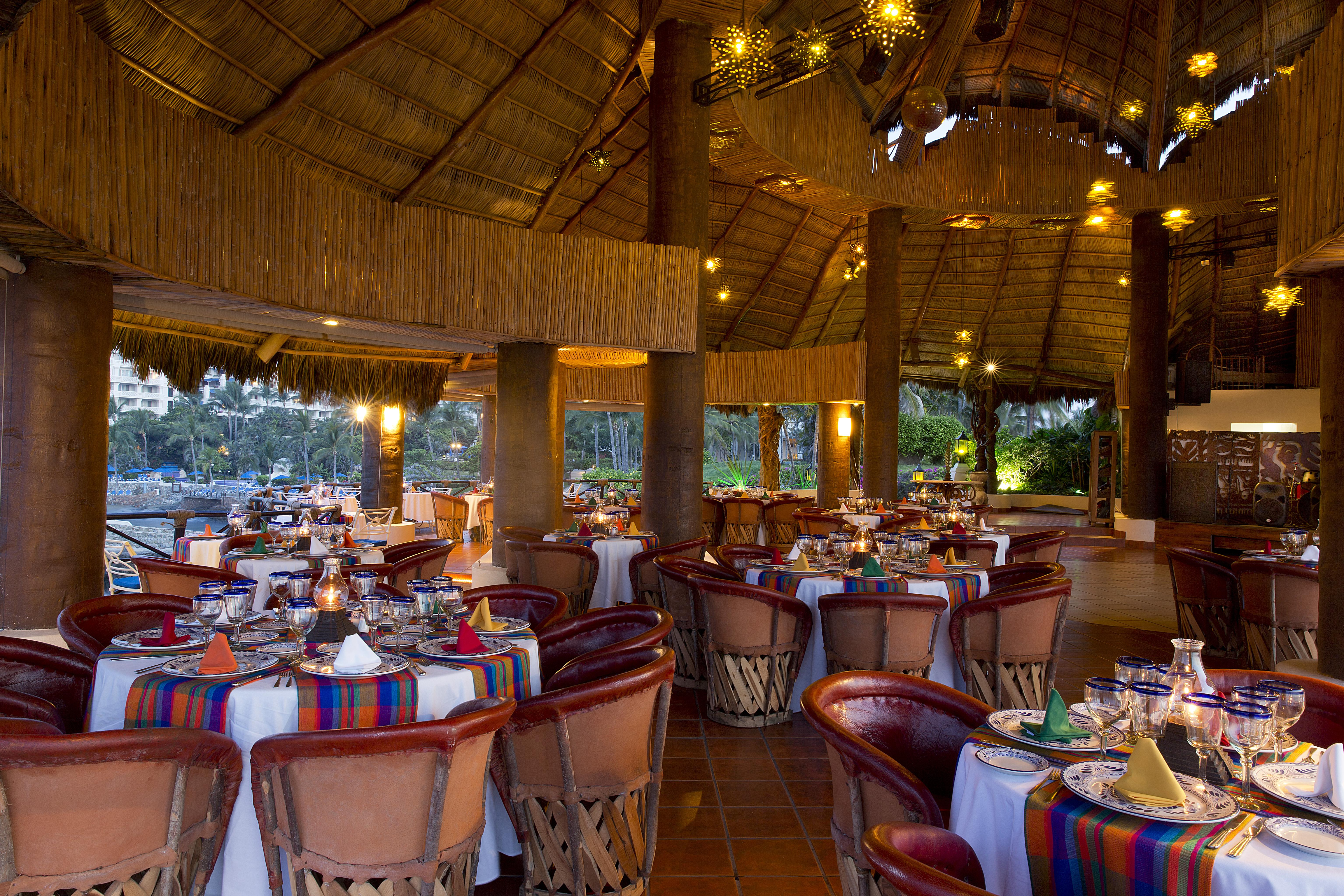 Hotel Barcelo Karmina Manzanillo Exteriér fotografie Restaurant at the Grand Palladium Resort